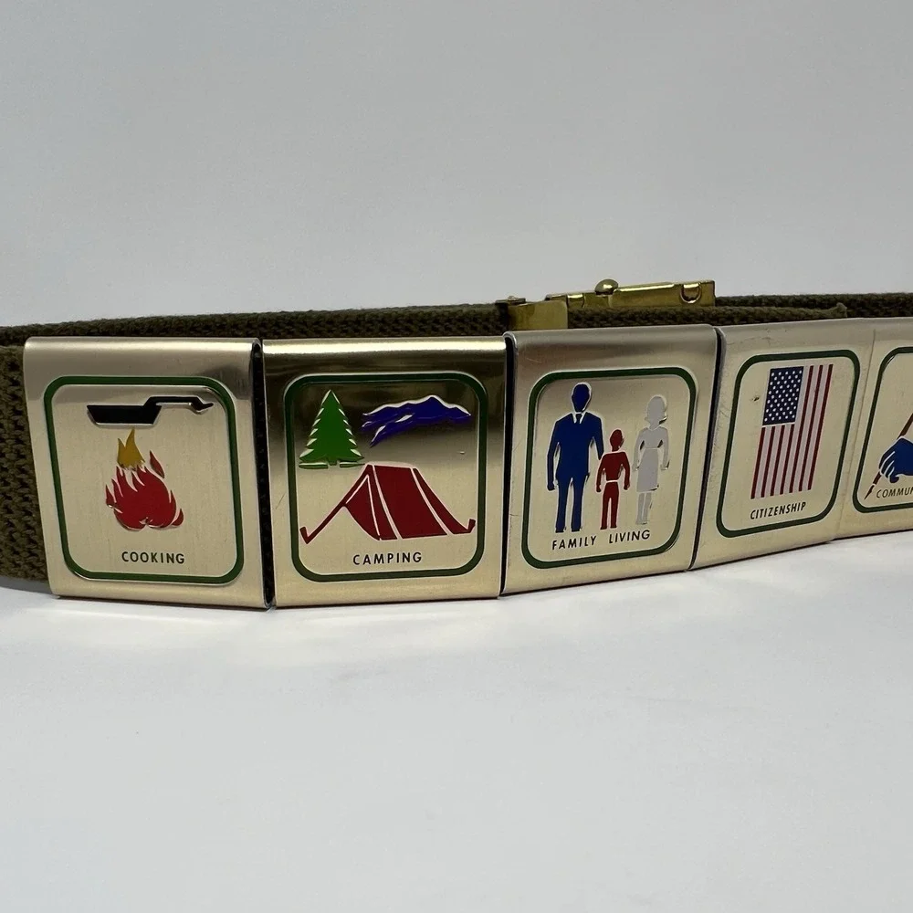 Vintage Boy Scouts Of America Belt Brass Buckle Made In‎ USA w/ 9 Merit Slides
